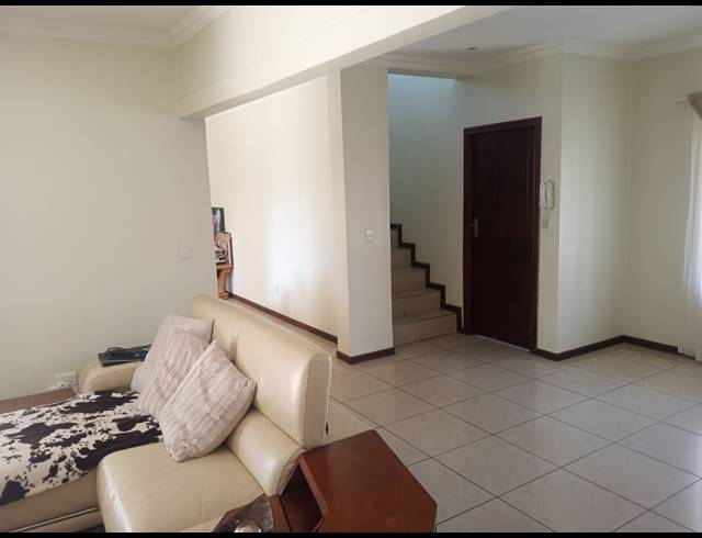 4 BEDROOM HOUSE FOR SALE IN PARKHAVEN